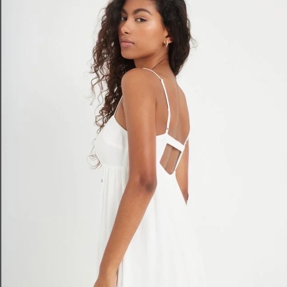 Garage dress - Picture 2 of 3